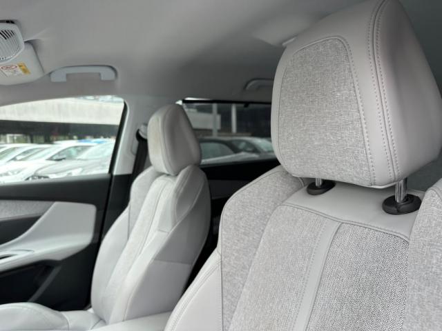 Peugeot 5008 image 7