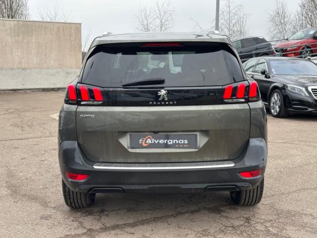 Peugeot 5008 image 4