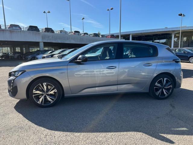 Peugeot 308 image 2