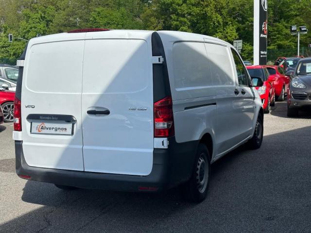 Mercedes Benz Vito image 3