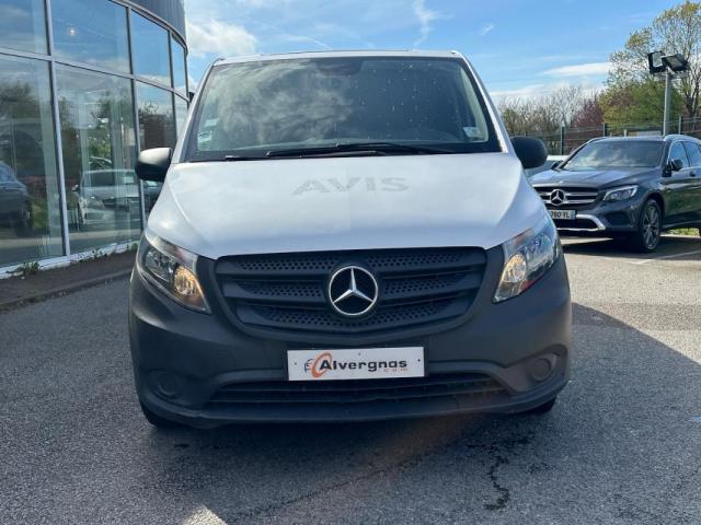Mercedes Benz Vito image 2
