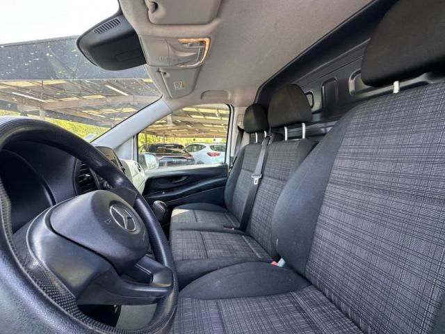 Mercedes Benz Vito image 4