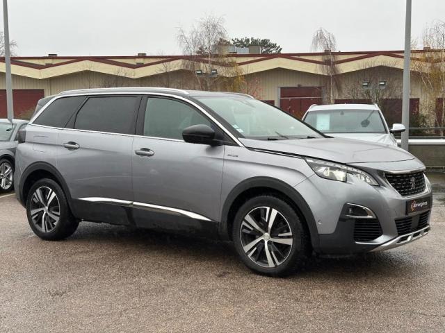 Peugeot 5008 image 4