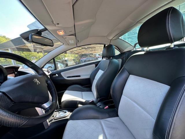 Peugeot 207 image 2