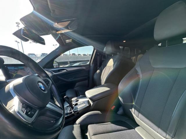 Bmw X4 image 2