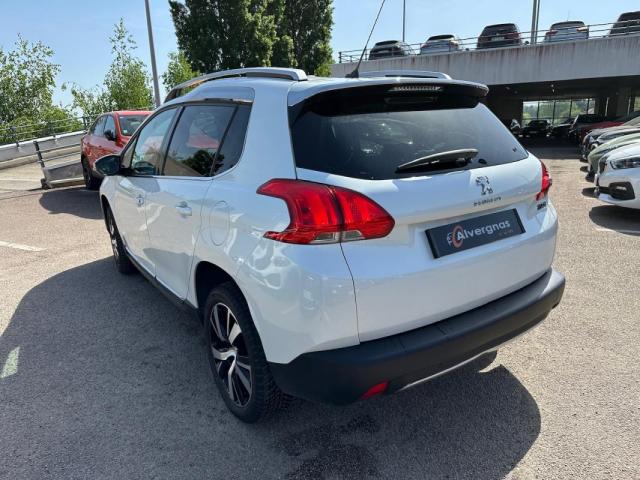 Peugeot 2008 image 5