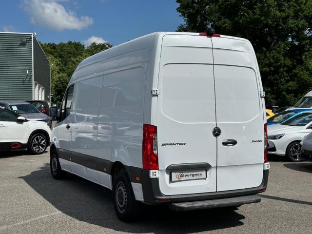 Mercedes Benz Sprinter image 5