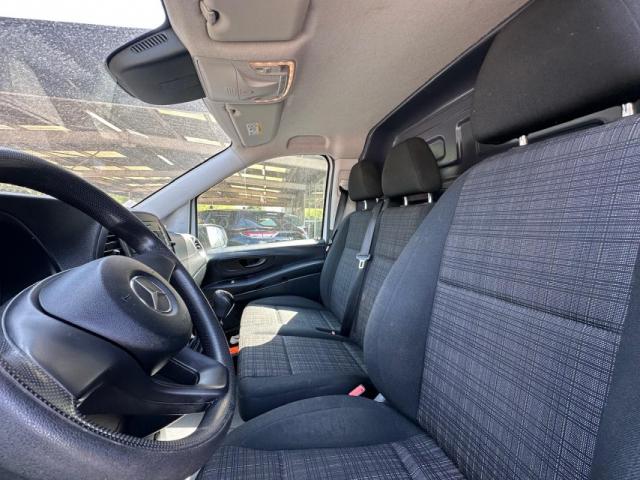 Mercedes Benz Vito image 3
