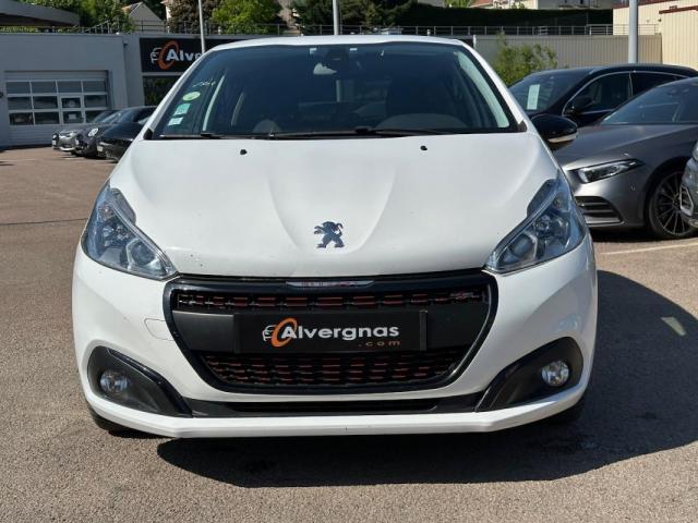 Peugeot 208 image 3