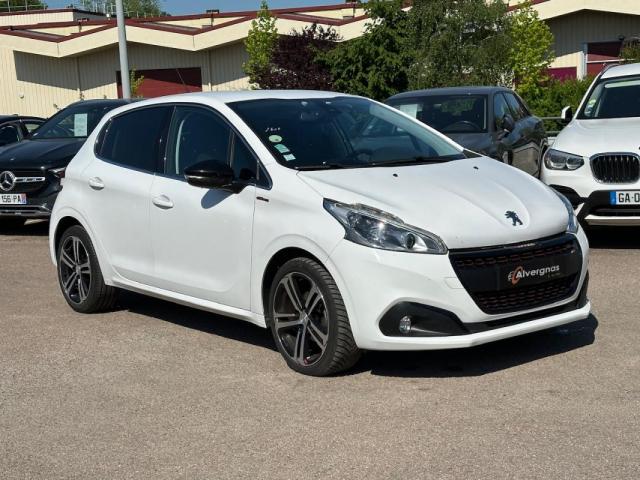 Peugeot 208 image 7