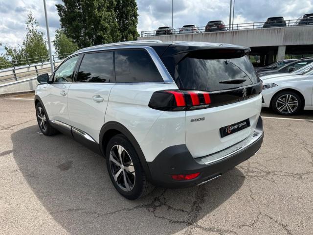 Peugeot 5008 image 8