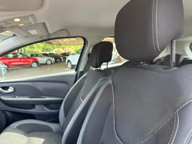 Renault Clio image 6