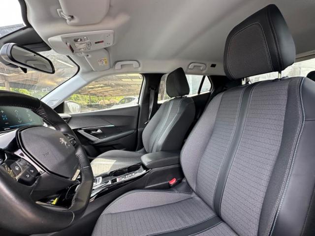Peugeot 2008 image 4