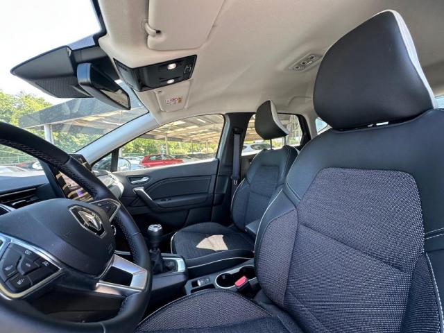 Renault Captur image 8