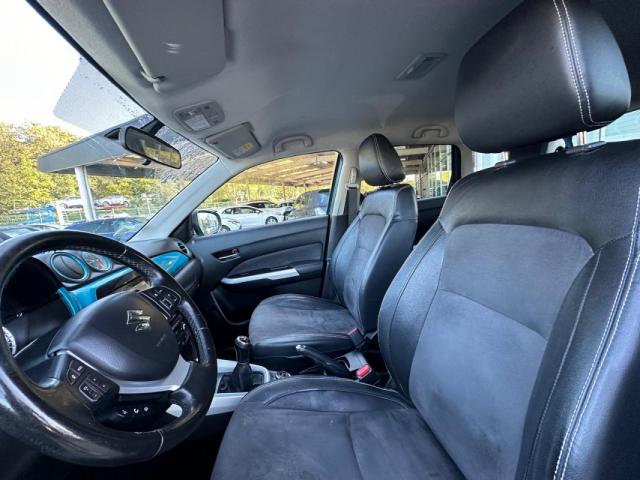 Suzuki Vitara image 8