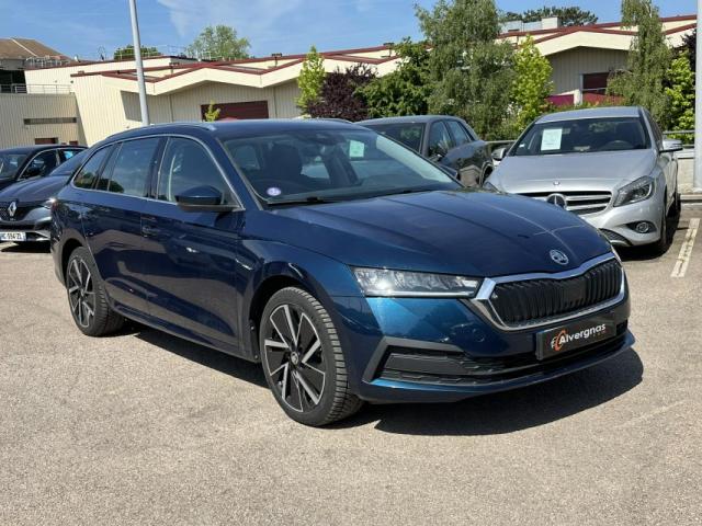 Skoda Octavia image 2