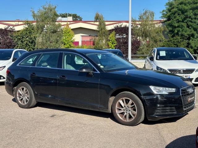 Audi A4 image 2