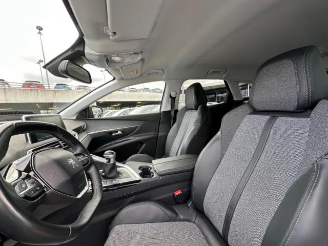 Peugeot 3008 image 1