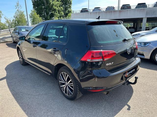 Volkswagen Golf image 4