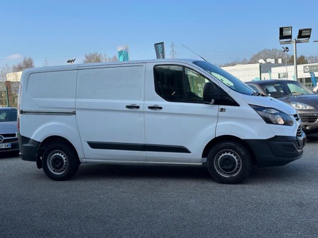 Ford Transit Custom image 9