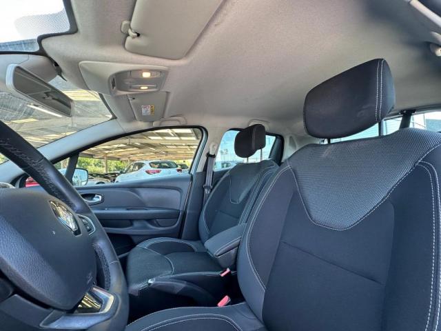 Renault Clio image 6
