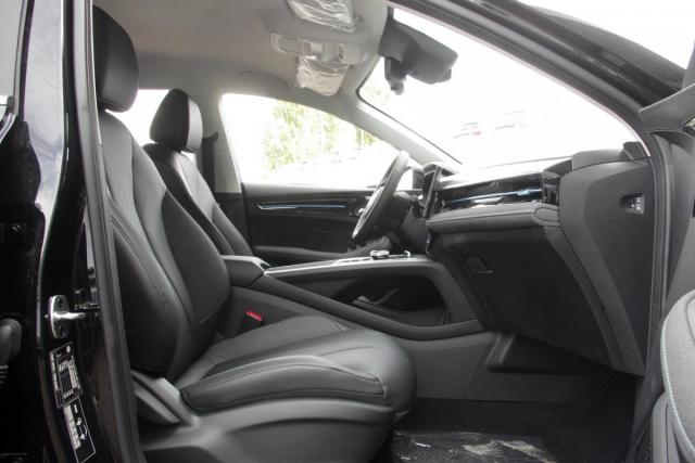 Mg Mg5 image 3