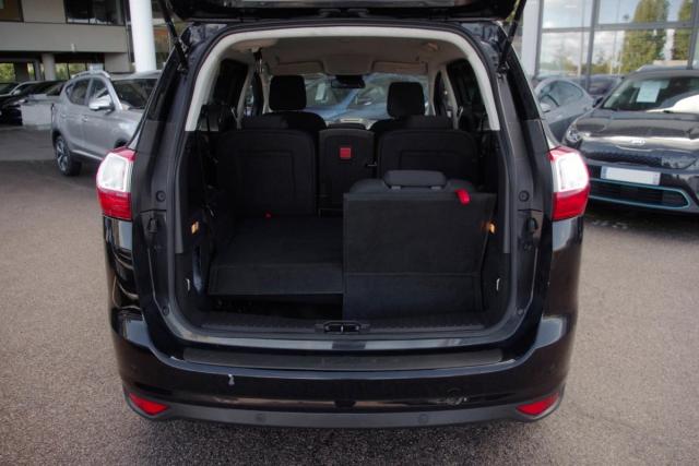 Ford Grand C-Max image 5