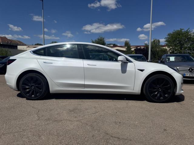 Tesla Model 3 image 9