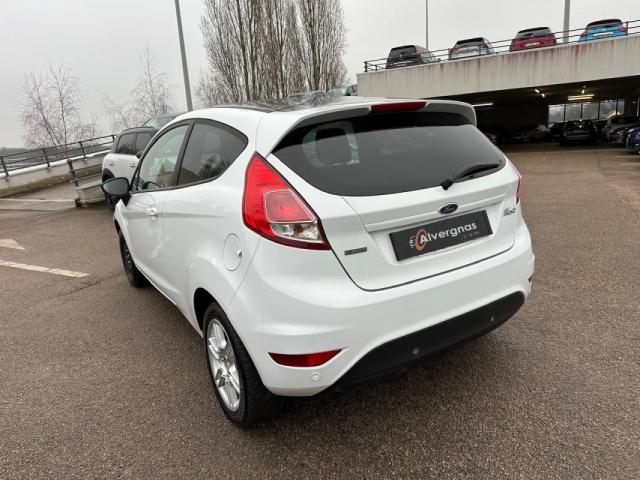Ford Fiesta image 8