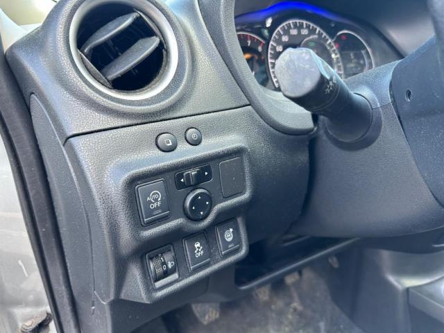 Nissan Note image 9