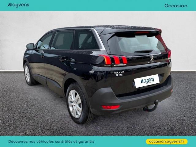 Peugeot 5008 image 1