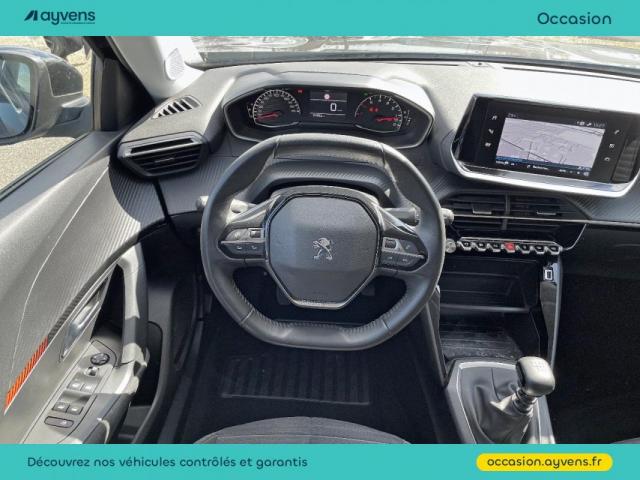 Peugeot 2008 image 8