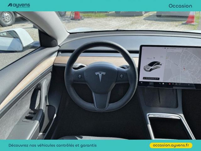 Tesla Model 3 image 8
