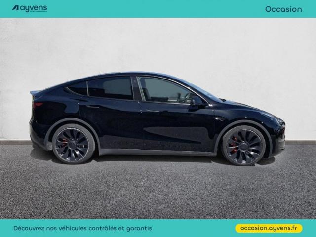 Tesla Model Y image 8