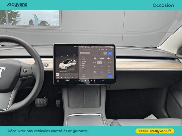 Tesla Model 3 image 2