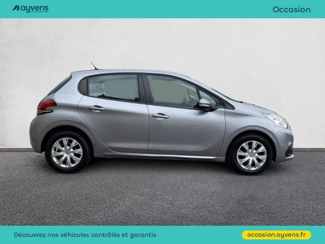 Peugeot 208 image 1