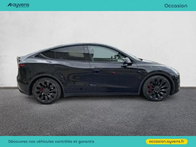 Tesla Model Y image 8