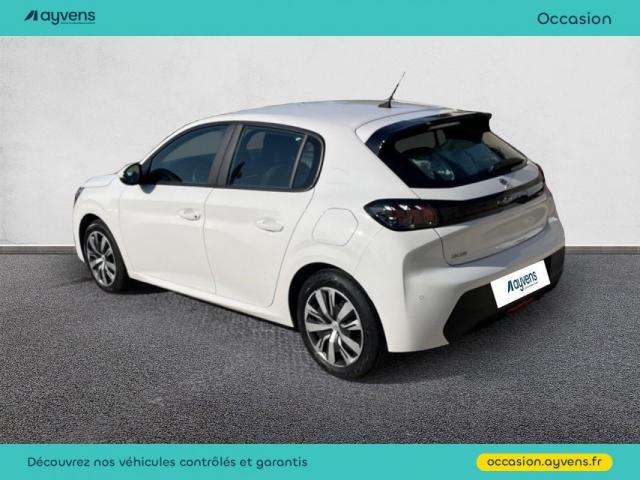 Peugeot 208 image 9