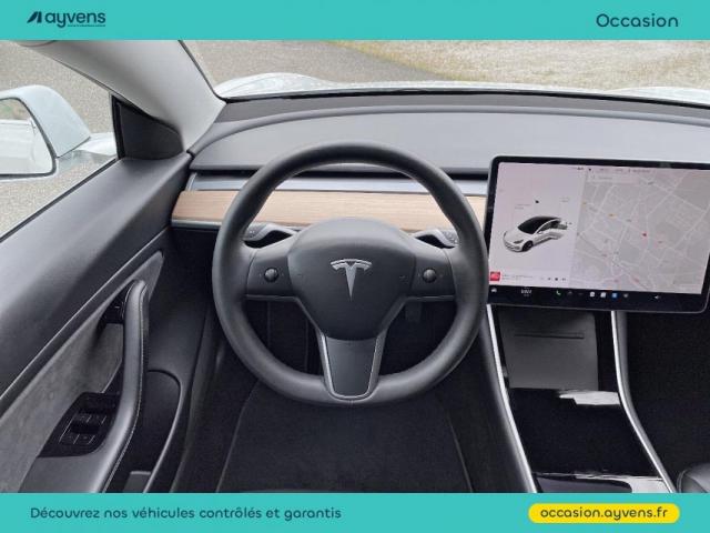 Tesla Model 3 image 2