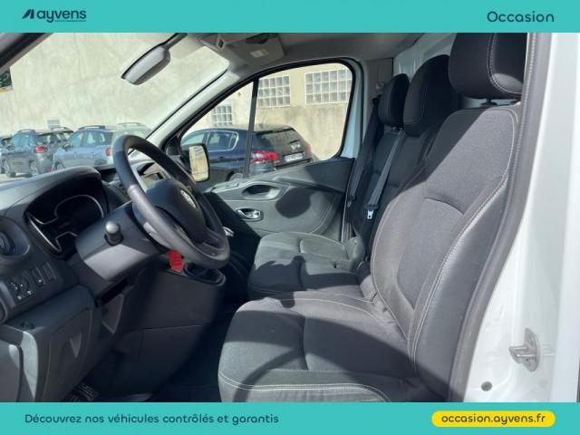 Renault Trafic image 8
