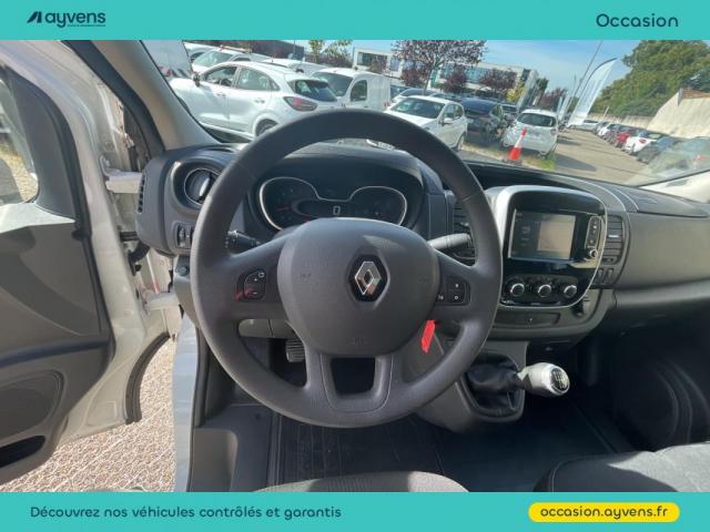 Renault Trafic image 1