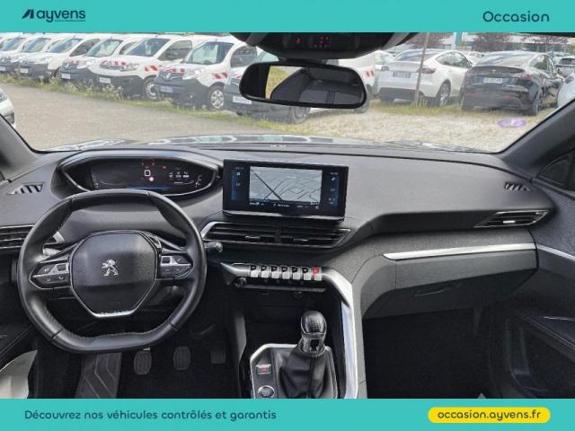 Peugeot 5008 image 2
