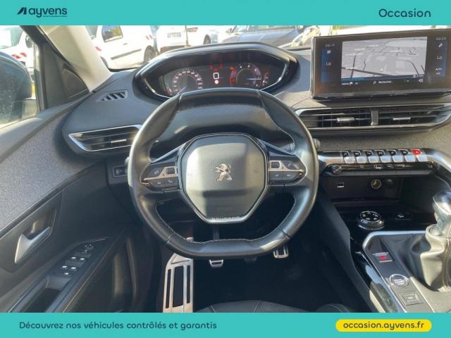Peugeot 5008 image 2