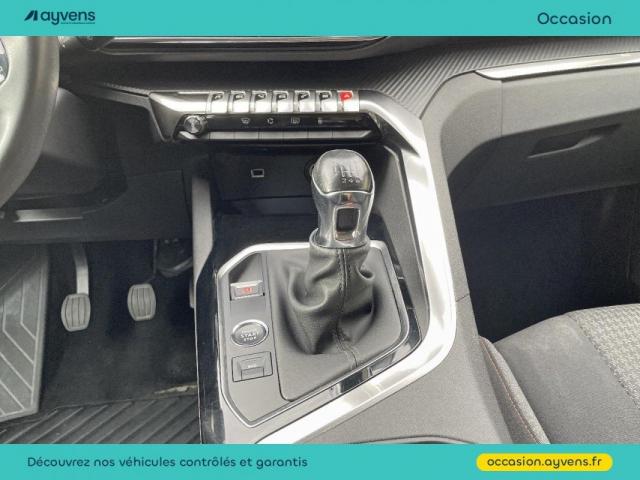 Peugeot 5008 image 1