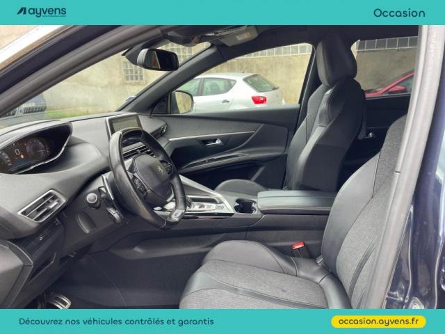 Peugeot 5008 image 1