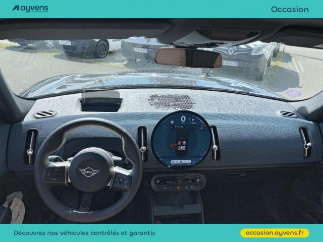 Mini Countryman image 2