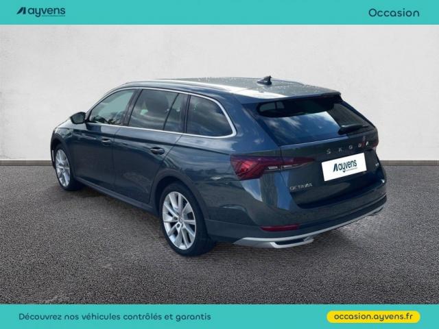 Skoda Octavia image 8
