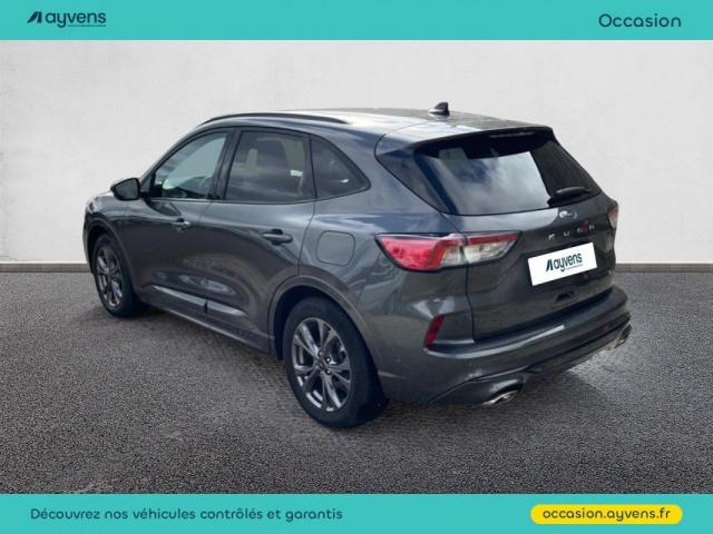 Ford Kuga image 9