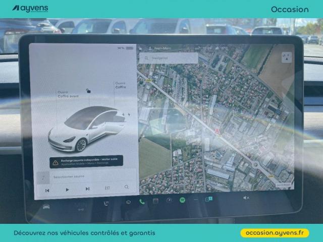 Tesla Model 3 image 9