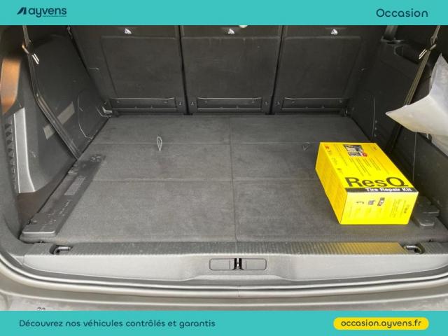 Peugeot 5008 image 1